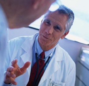 doctor_talking_with_patient-729412-300x290